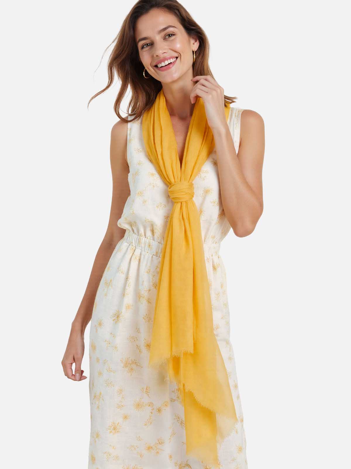Featherlight cashmere scarf in daffodil yellow