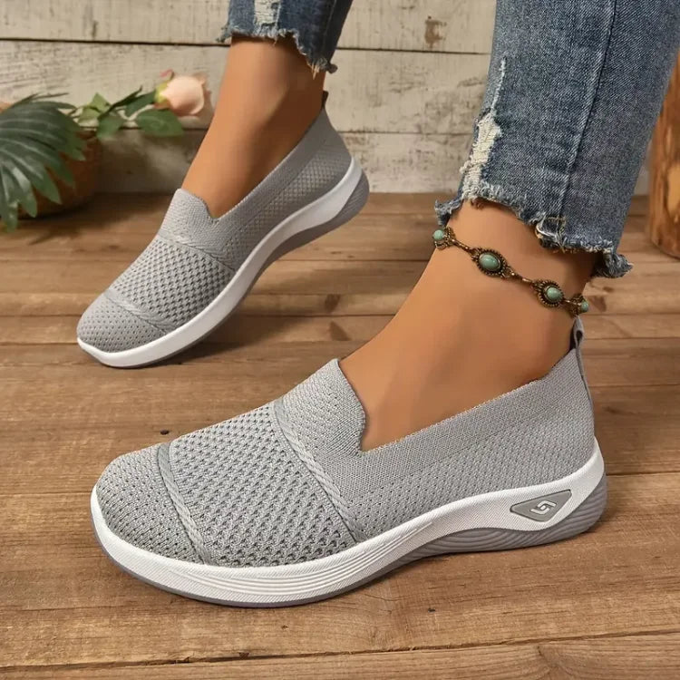 Carol – Cushioned Slip-On Sneakers
