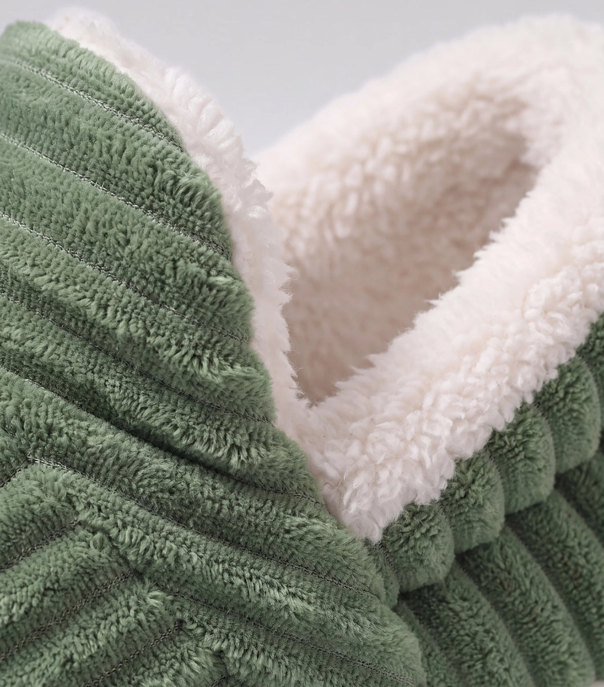 Pluffy – Corduroy Slippers with Plush Fleece Lining