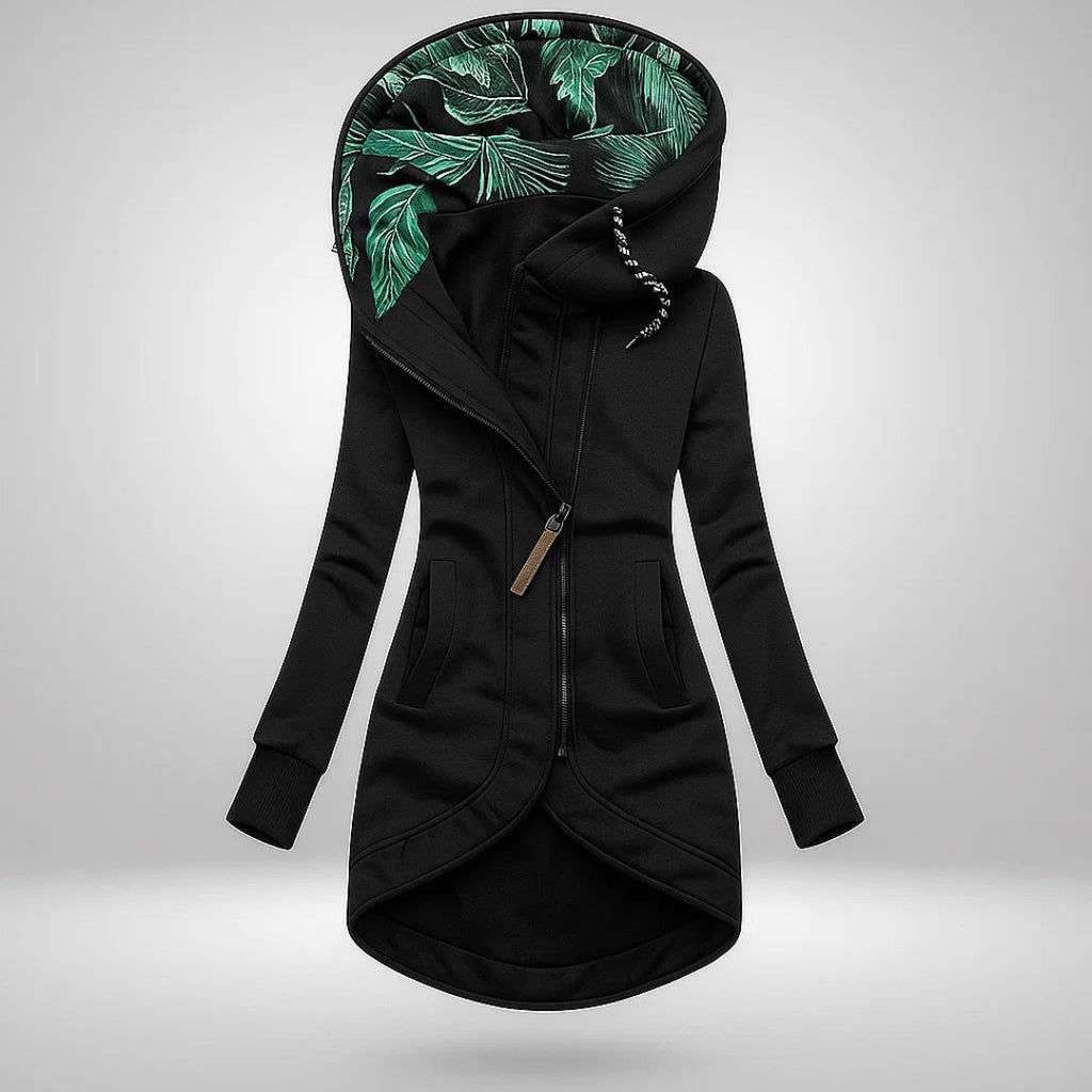 Maren long zip jacket – black, front view with the ribbed cuffs