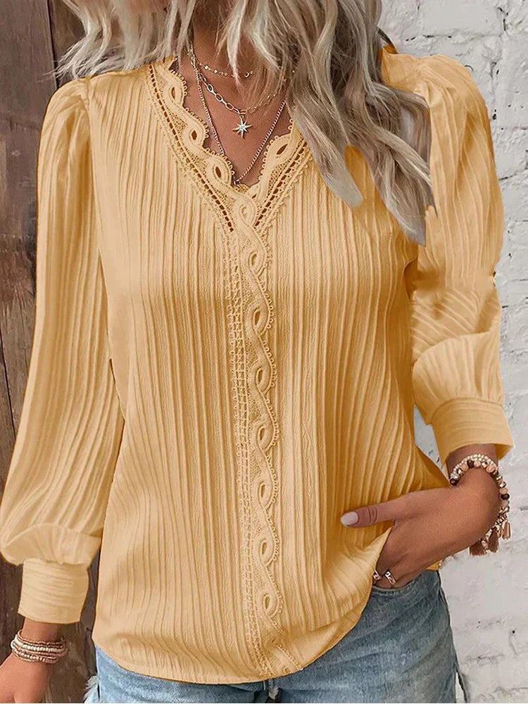 RENATA™ | Classic Pleated Top