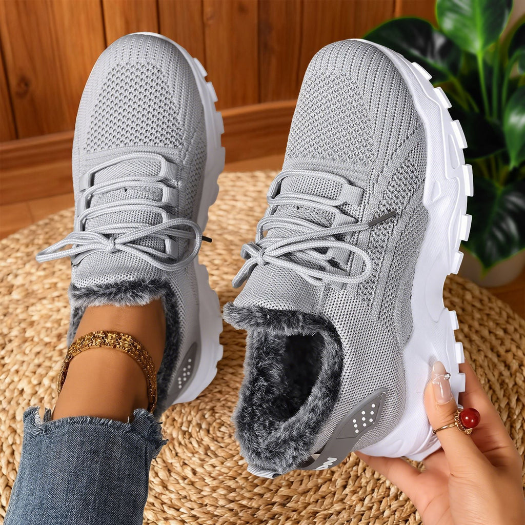 Brydee – Fleece-Lined Lace-Up Sneakers