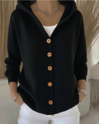 Darienne | Cardigan long boutonné en tricot avec capuchon