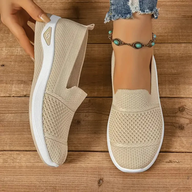 Carol – Cushioned Slip-On Sneakers